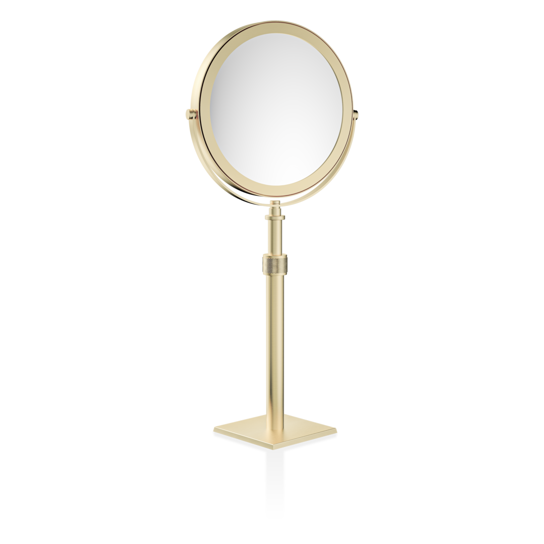 Stilvoller, in Mattgold gehaltener Schminkspiegel mit Vergrößerungsfunktion – ein Must-Have Accessoire von DasFeineBad