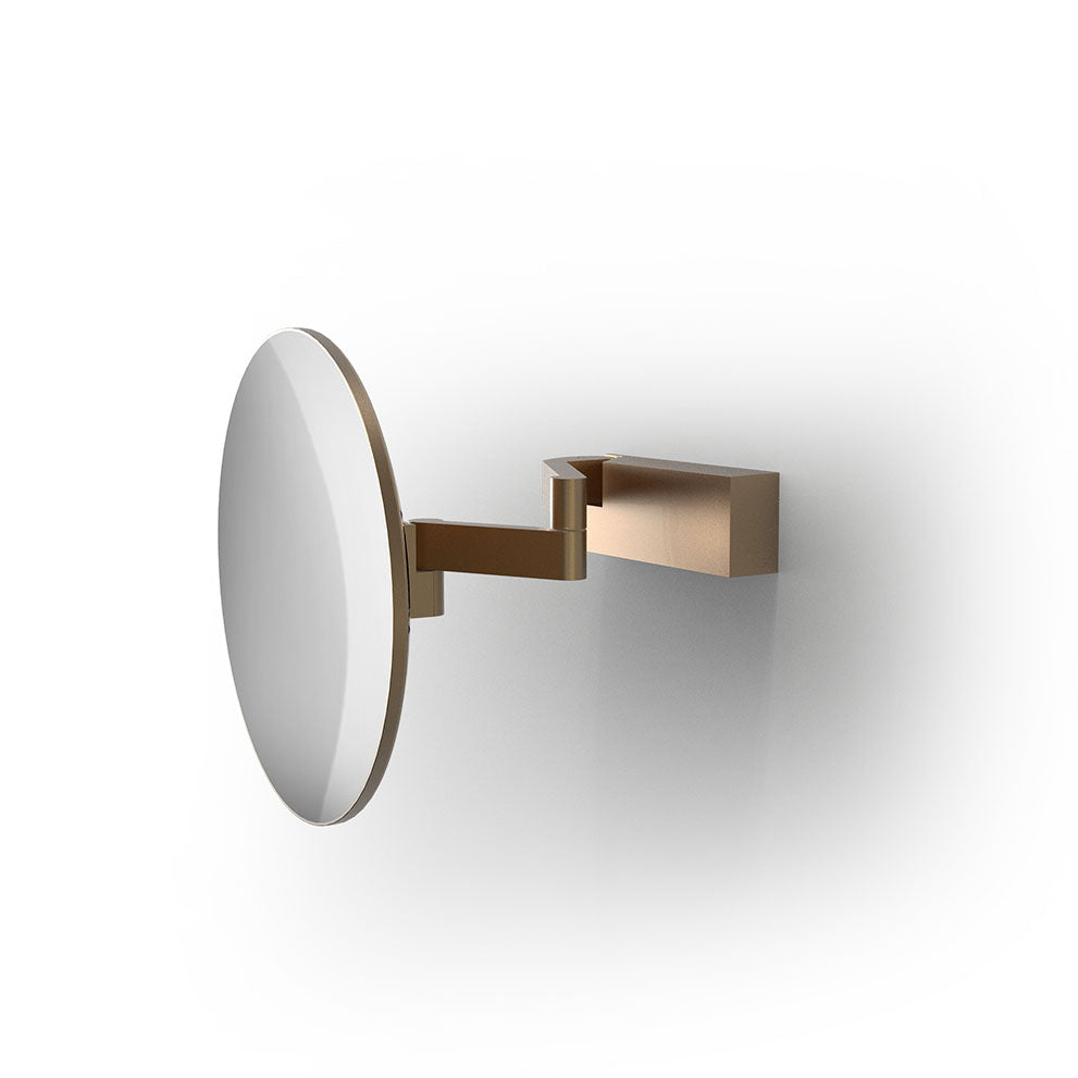 Decor Walther Vision R Unlit 5X in Kupfer matt PVD – luxuriöser Schminkspiegel mit 5-facher Vergrößerung und verstellbarem Schwenkarm aus Edelstahl für präzise Anwendung im Bad.