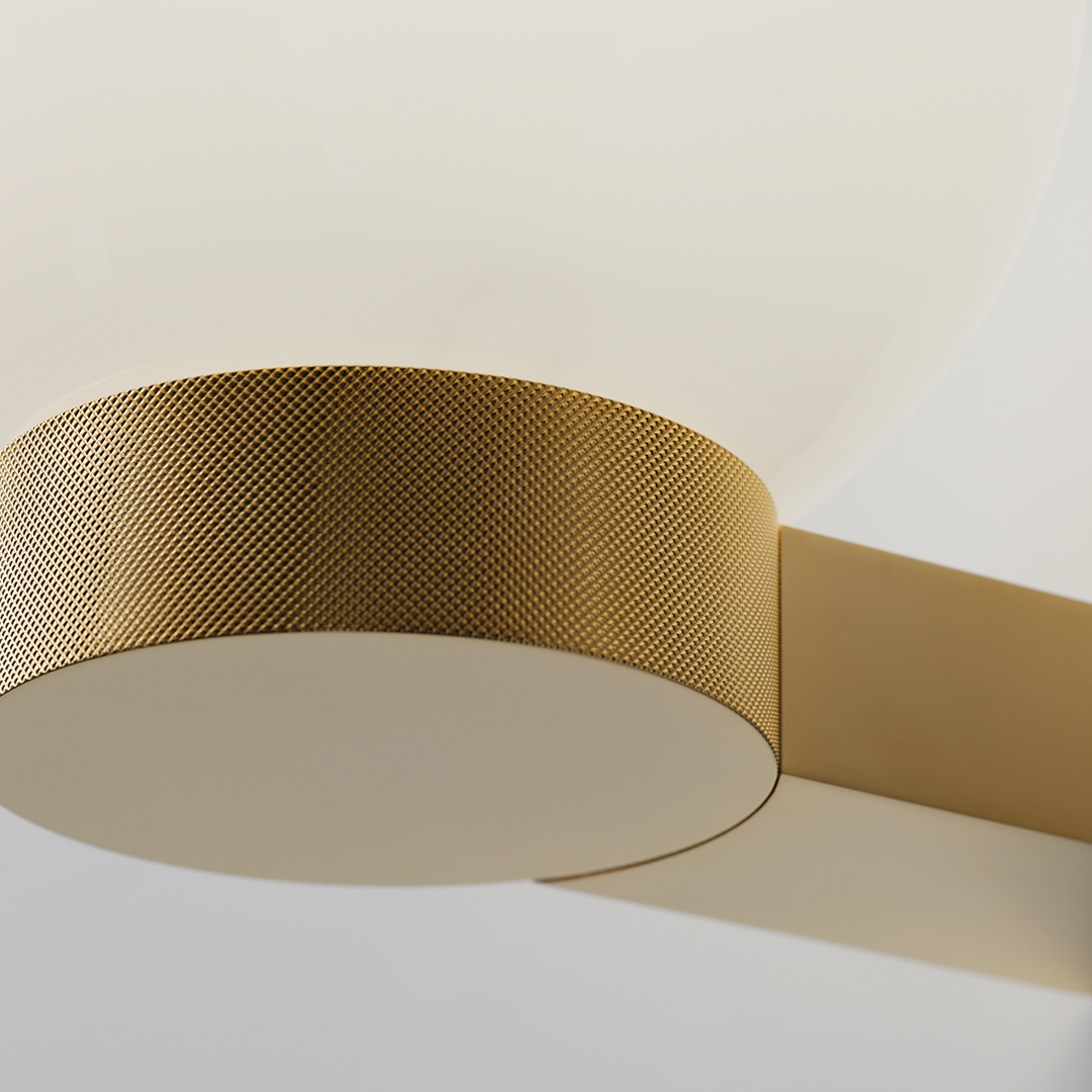Hochwertige Badezimmer Lampe in 24 Karat Gold Finish, elegante Design Spiegelleuchte aus der Club Light Serie von Decor Walther, verfügbar bei DasFeineBad, ideal für luxuriöse Badezimmergestaltung