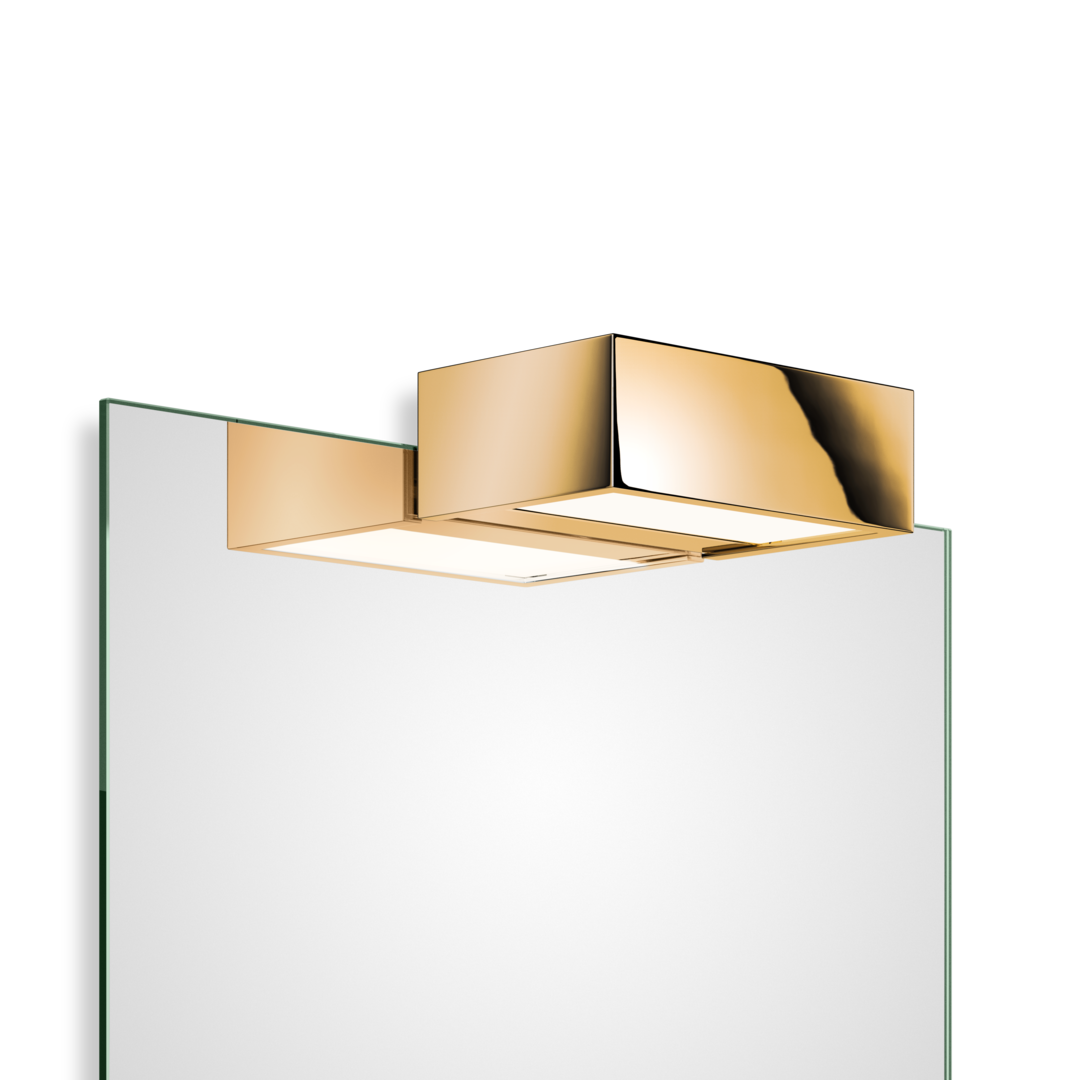 Die Decor Walther Box 15 Spiegellampe in Gold bei dasfeinebad – eine perfekte Wahl für eine glamouröse und warme Lichtstimmung in Ihrem Badezimmer.