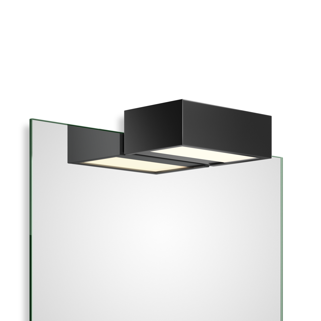 Decor Walther Box 15 Schwarz matt, erhältlich bei dasfeinebad, für eine markante Spiegelbeleuchtung – ideal für trendbewusste Badezimmergestaltungen.