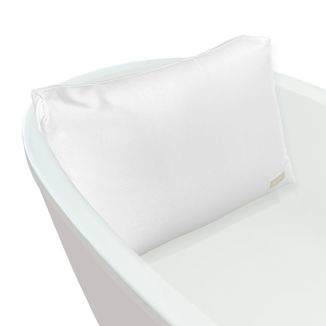 Weißes Wannenkissen Loft WK, aus schnell trocknendem Nylon, 55x70x20cm, pflegeleicht, ideal für entspannende Bademomente und elegantes Badezimmerdesign.
