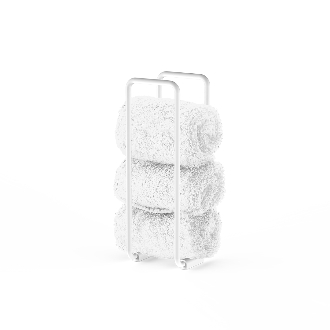 Design-Handtuchhalter DW 233 in Weiß matt – puristischer Gästetuchständer aus Edelstahl mit schützenden Silikonfüßen für sicheren Halt.