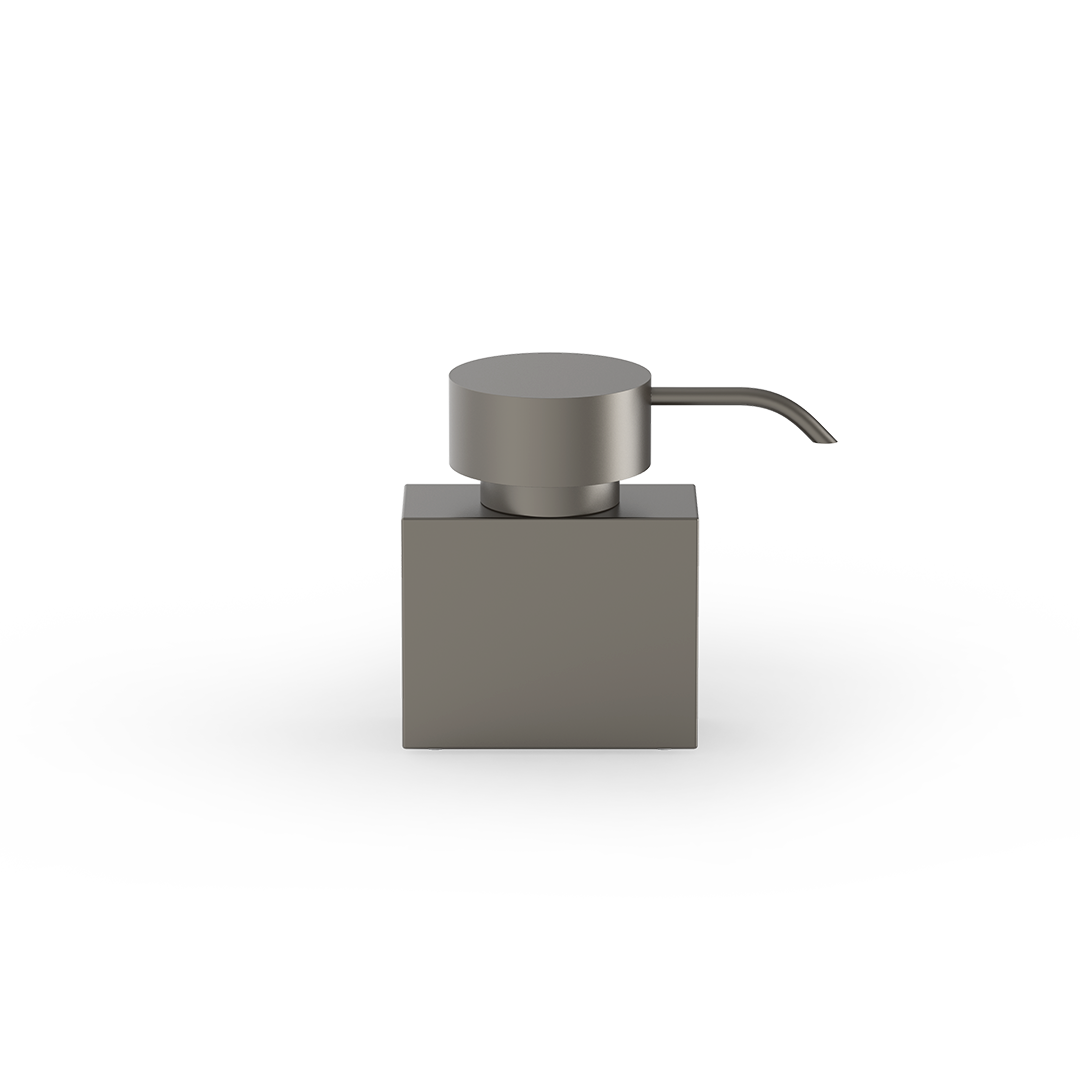 Freistehender Seifenspender DW477 N von Decor Walther in Dark Metal matt mit massivem Messingkörper und Acryl-Innenbehälter.