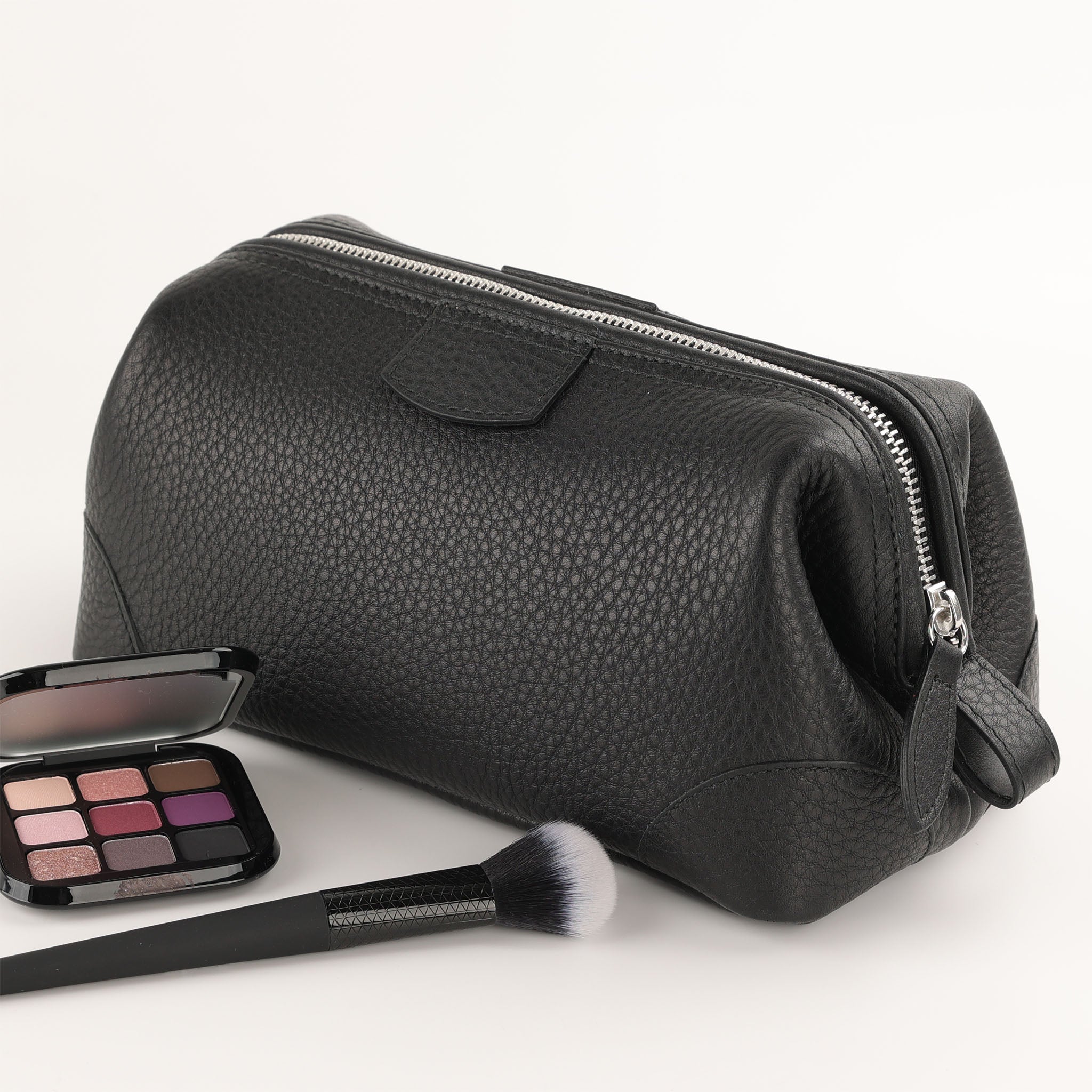 Trousse de toilette en cuir Mousetrap M