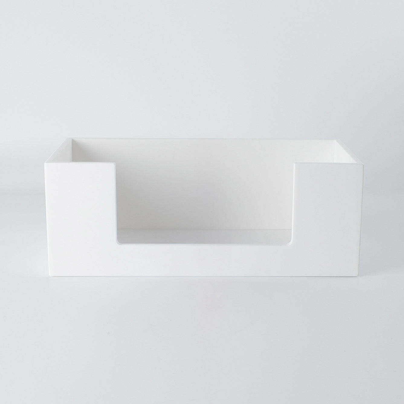 Papieruchhalter Standmodell aus Corian®, frontale Ansicht, leer, von der Bäderwerkstatt dasfeinebad in Hamburg hergestellt