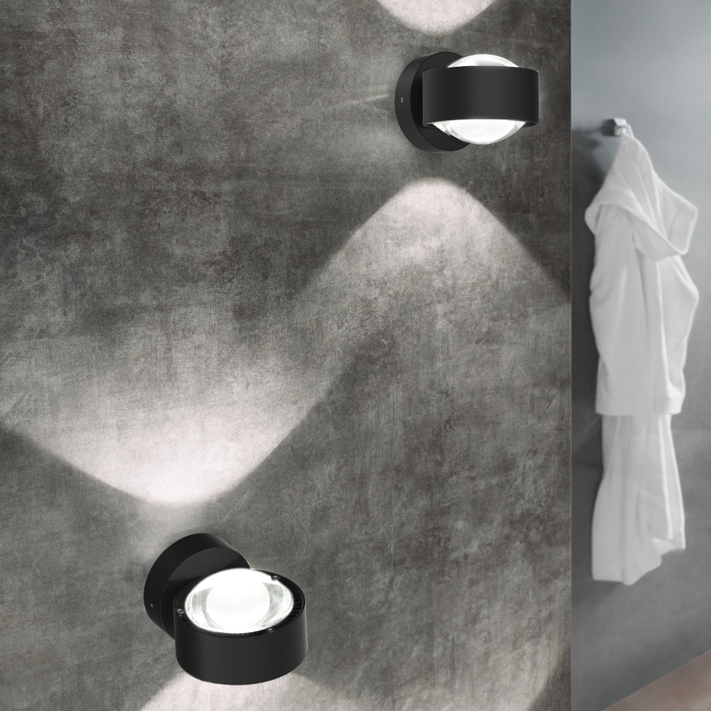 Moderne Wandleuchte PUK MINI WALL in mattschwarz - Flexible Badlampe mit dimmbarem Licht, perfekt als Spiegelleuchte oder indirekte Beleuchtung im Wohnzimmer IP44