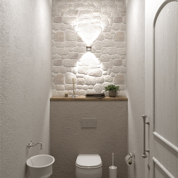 Moderne Wandleuchte PUK MINI WALL in Mattweiß - Vielseitige Badlampe mit dimmbarer Beleuchtung, ideal als Spiegelleuchte oder stimmungsvolle Wandlampe im Wohnbereich