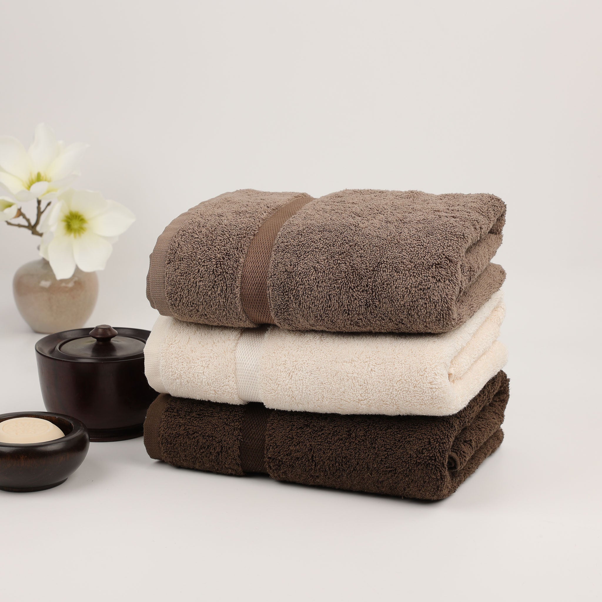 Kompaktes Handtuch 40x60 cm aus der Rhomtuft-Serie Princess – saugfähige Baumwolle in luxuriöser Frottierqualität