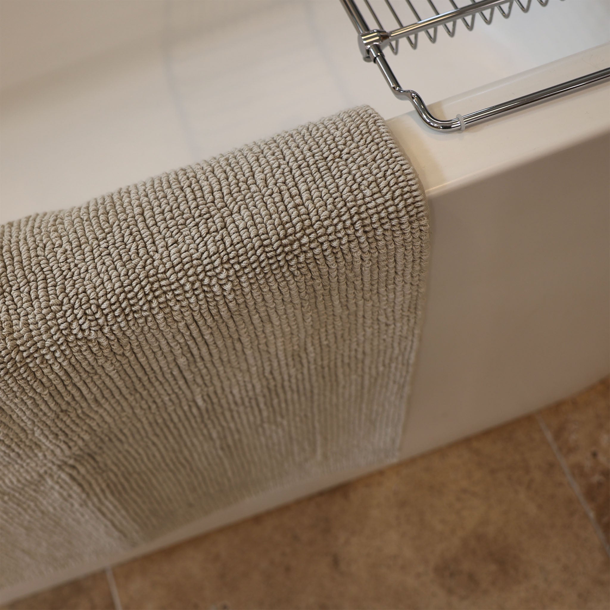 Badvorleger in der Farbe Stone-Rhomtuft Serie Pur-angenehm weich-beidseitig verwendbar-langlebige Qualität-täglicher Luxus für Zuhause