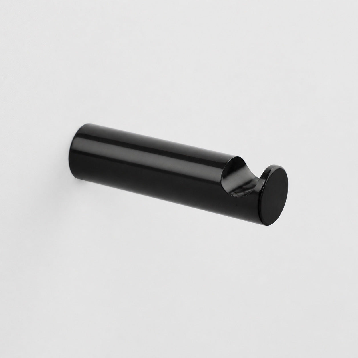 Vola Towel Hooks T18 - 4 pcs. - Coloured