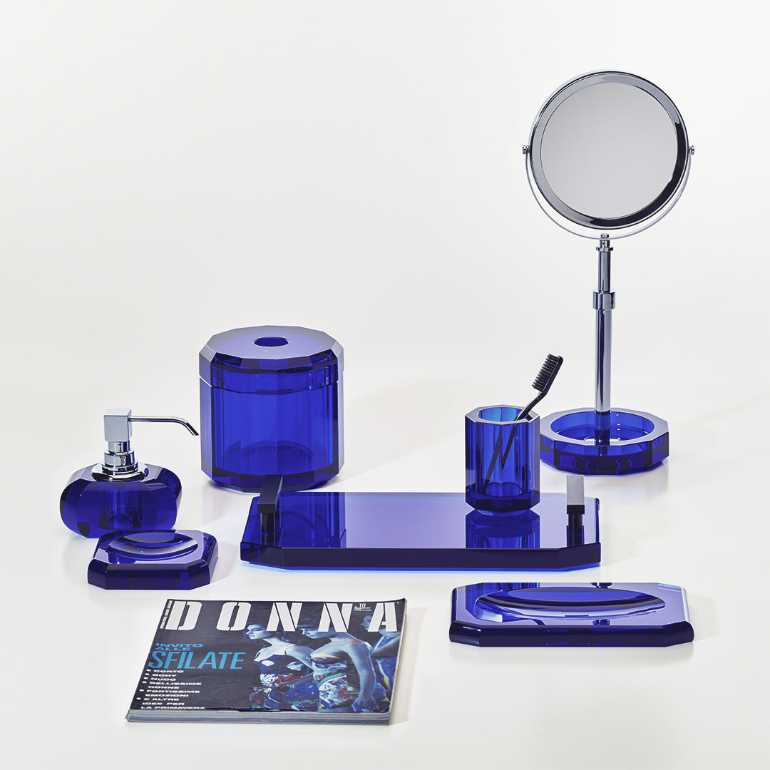 Decor Walther neue Farben in der Kristall Kollektion. Edle Blaue Glas Accessoires für das Badezimmer.