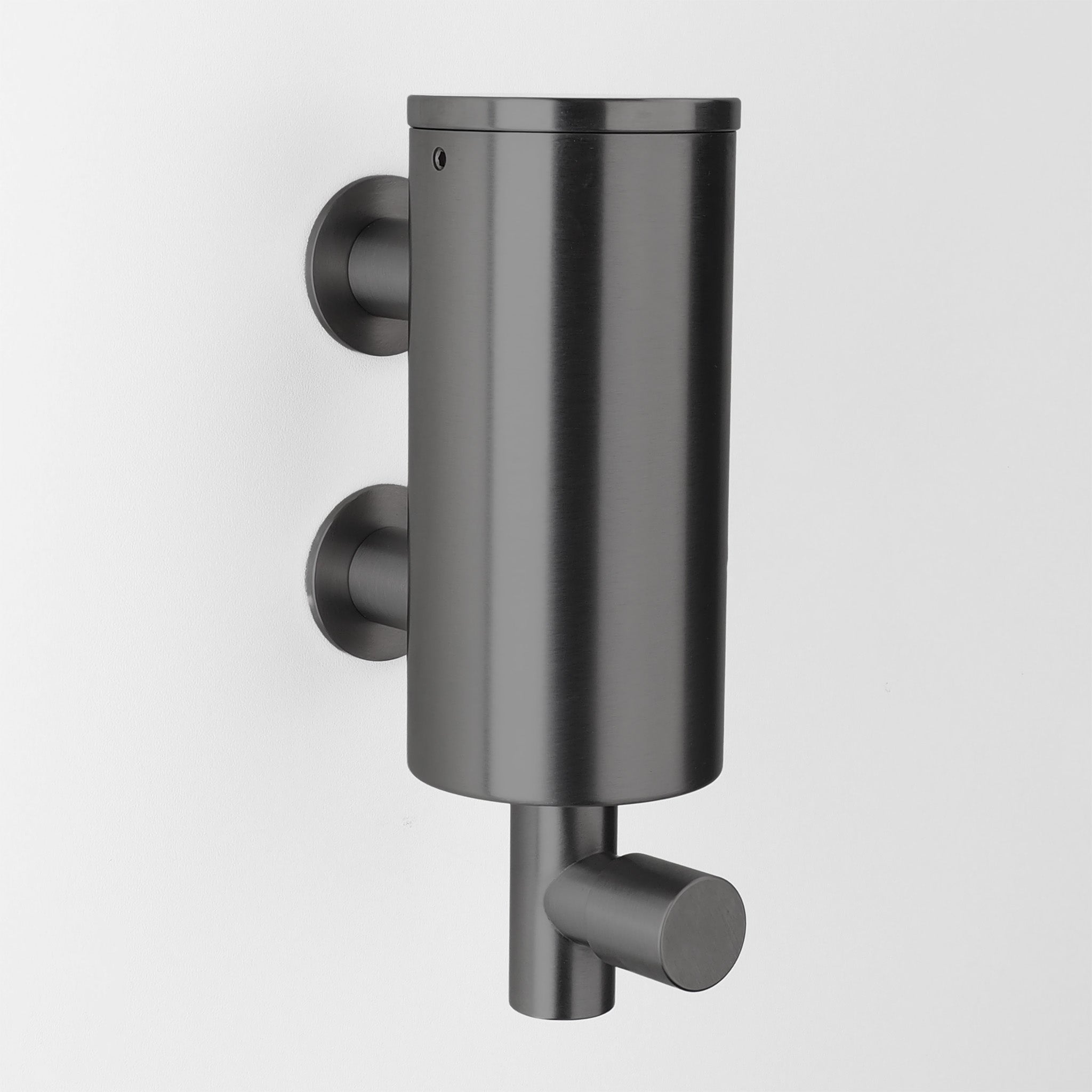 Vola Seifenspender T10JR Kupfer gebürstet – luxuriöser Wandspender für Bad und Gäste-WC.