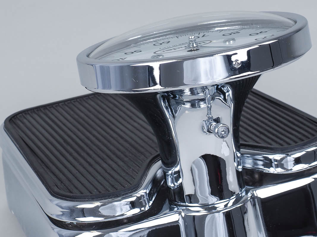 mit Justage - Einstellrad