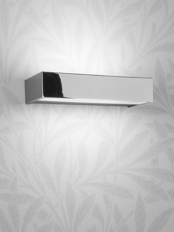 Decor Walther Box 25 Chrom, die ideale LED Lampe für Bad mit anspruchsvollem Design – finden Sie Ihre hochwertige Spiegel Wandleuchte bei dasfeinebad.