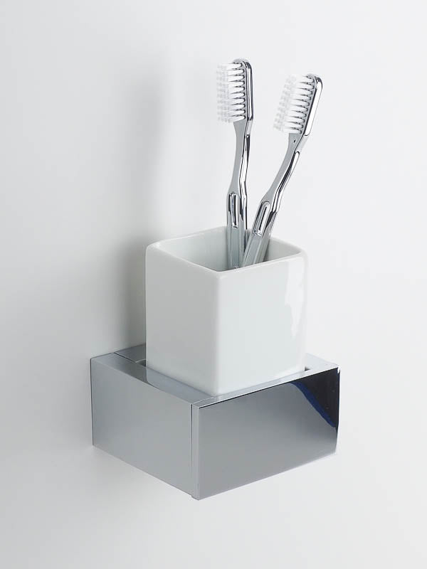 Zahnputzbecher mit Wandhalterung aus der BRICK Serie v. DECOR WALTHER, bei uns sofort...