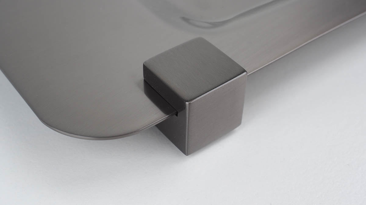 Eckige Füße am Tablet