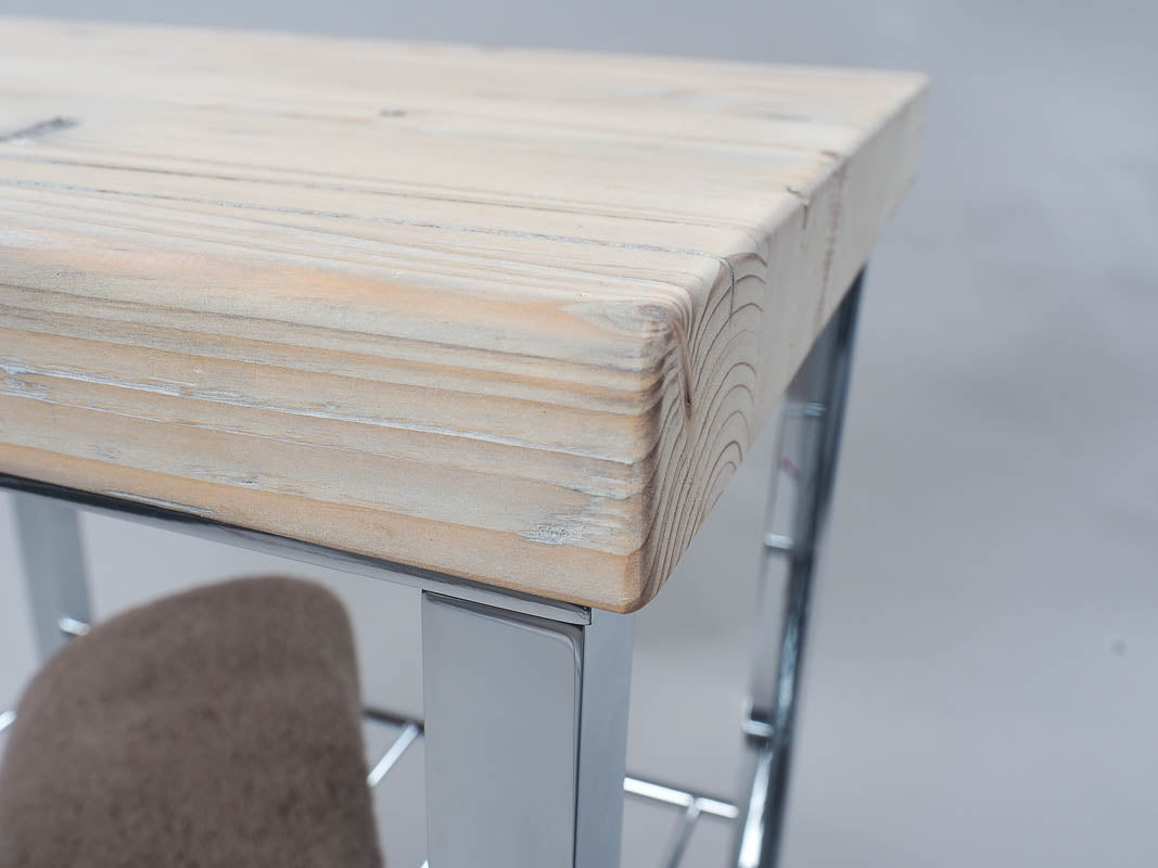 Sitzfläche ca. 4,5 cm dick