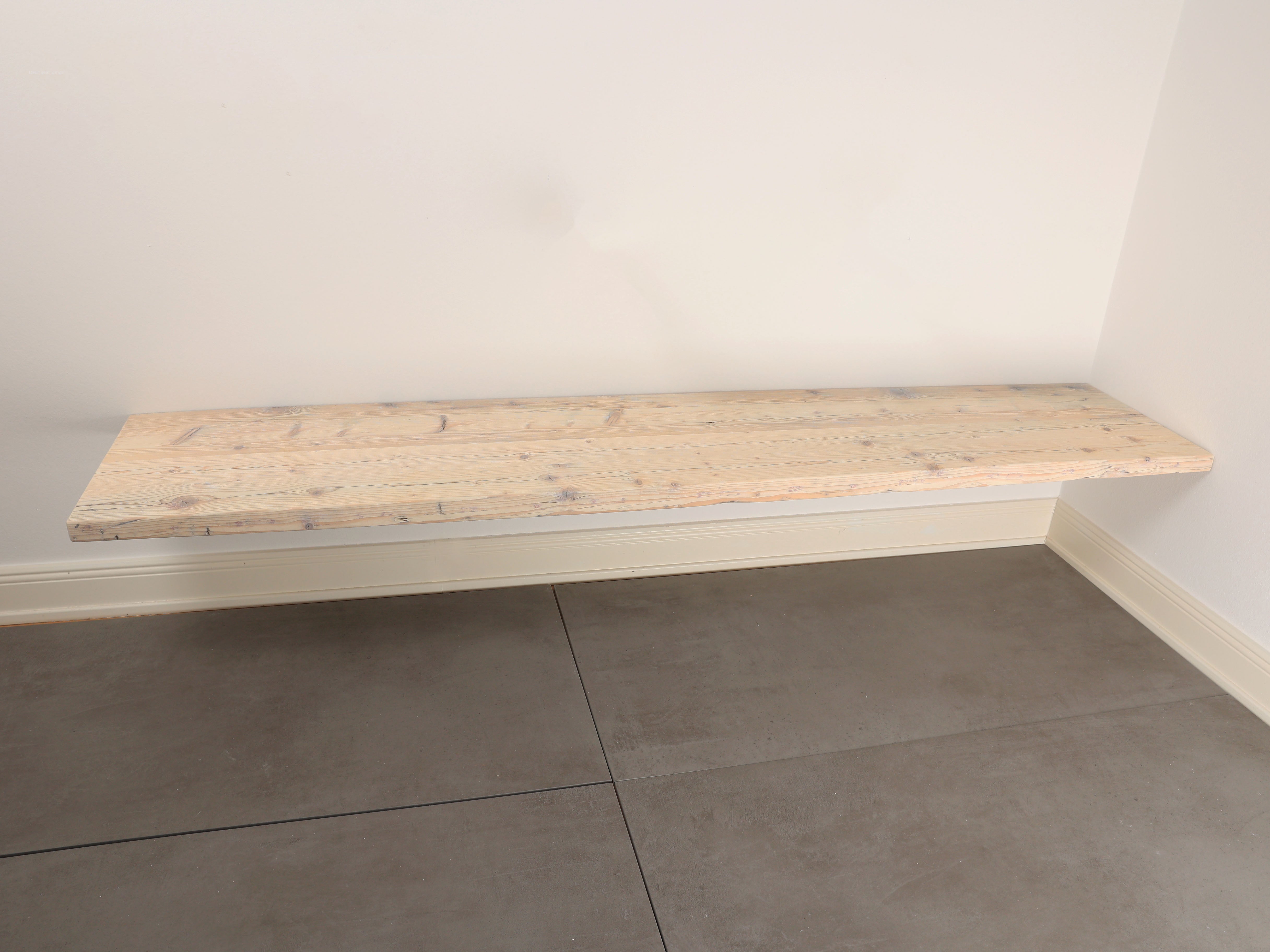 Reclaimed wood shelf - Up to 45 x 200 cm