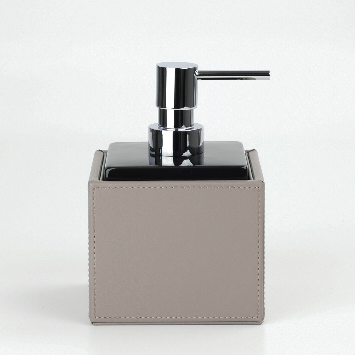 Decor Walther Brownie SSP Seifenspender 430ml veganes Kunstleder Taupe, Porzellan Schwarz, Pumpenkopf Chrom, wasserfest