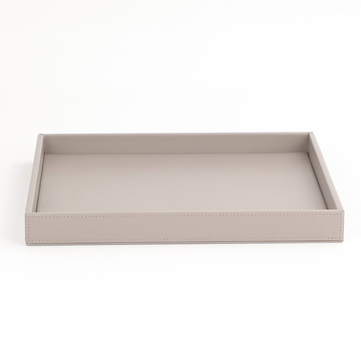 Großes Tablett, Kunstleder in Taupe aus der Serie Brownie von Decor Walther, wasserfest, in Größe Q, schafft perfekte Ordnung in jedem Bad
