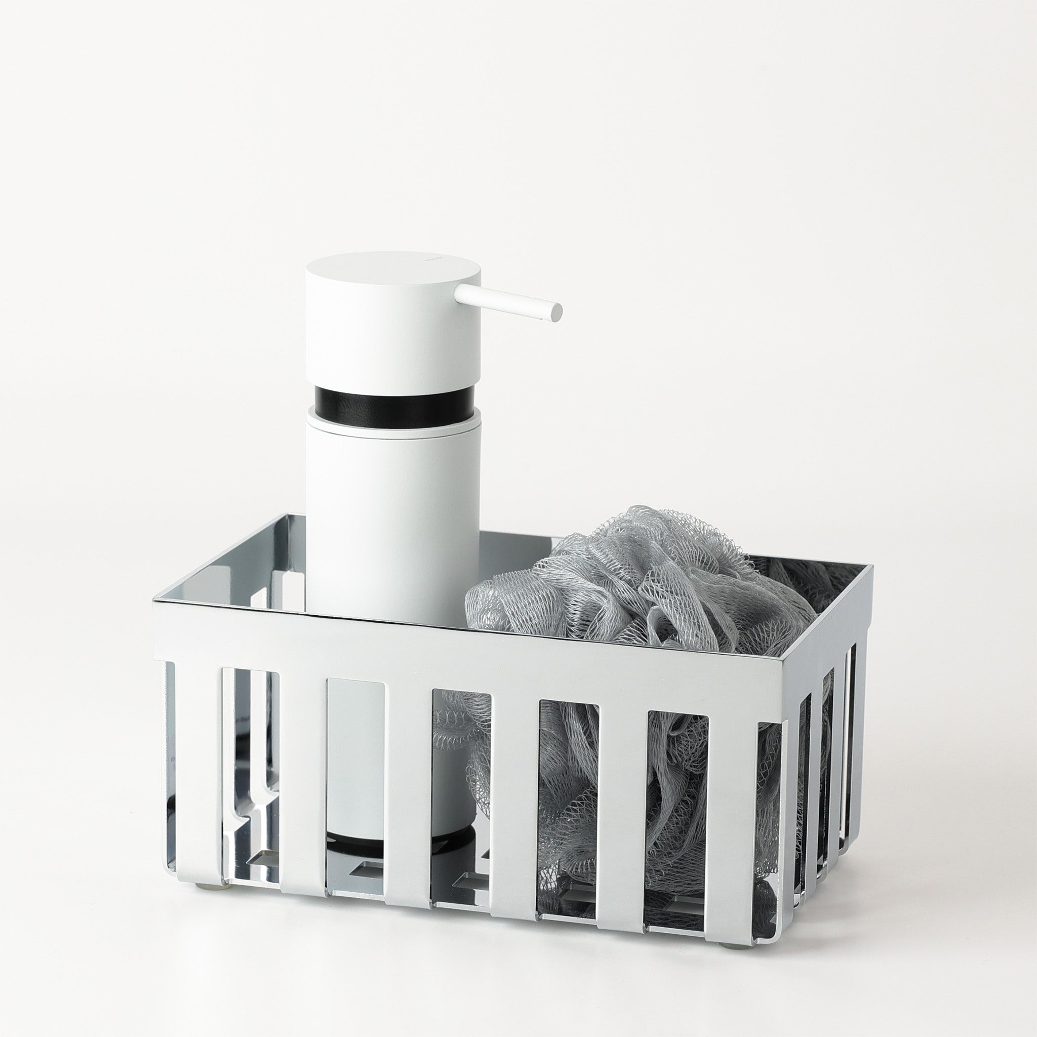 Freistehender Mehrzweckbehälter DW354 von Decor Walther in Chrom, rechteckiges offenes Design aus hochwertigem Stahl zur stilvollen Organisation im Badezimmer, mit Dekoration