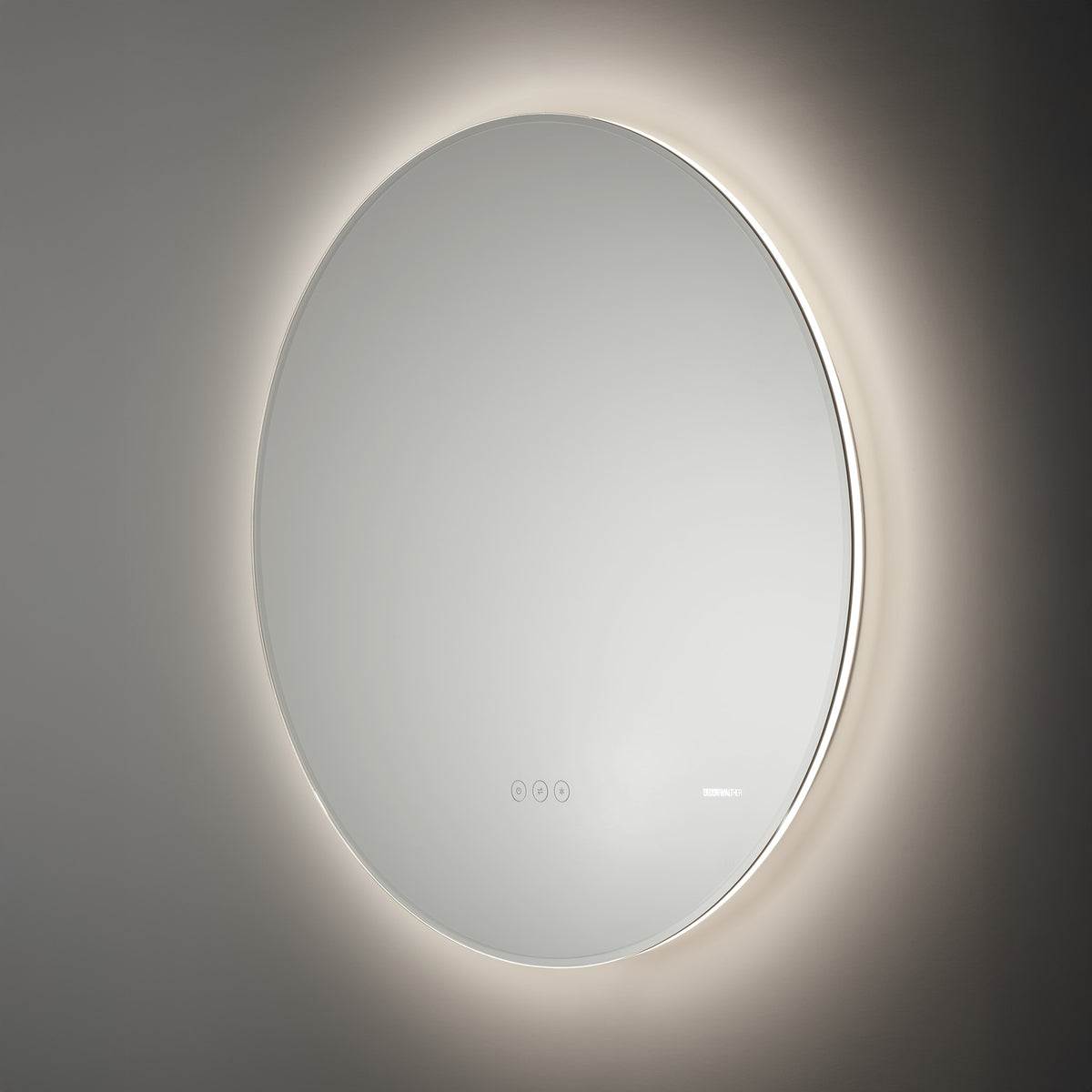 Beleuchteter Wandspiegel Reflect LED von Decor Walther mit integrierter Touchbedienung, Antibeschlag Funktion und stufenlos einstellbarer Lichtfarbe von Warmweiß bis Tageslichtweiß.