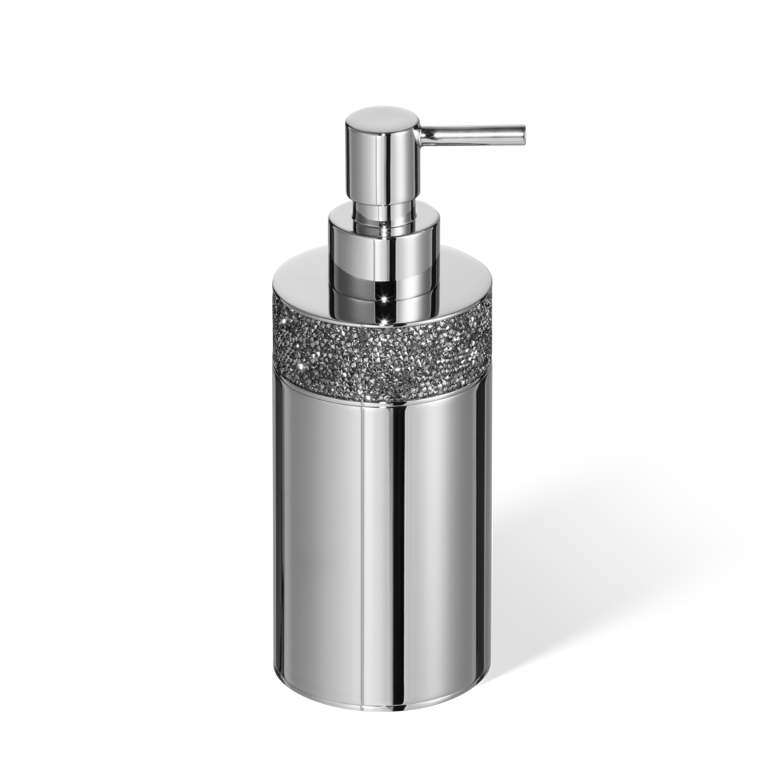 Runder Seifenspender der Decor Walther Rocks-Kollektion in Chrom, verziert mit einem breiten Band aus funkelnden Swarovski-Kristallen.