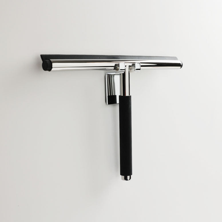 Klebehaken WH4 in Chrom von Decor Walther – eleganter Duschabzieher Haken mit starker Klebefläche für die einfache Befestigung an Fliesen oder Glasoberfläche Duschkabine.