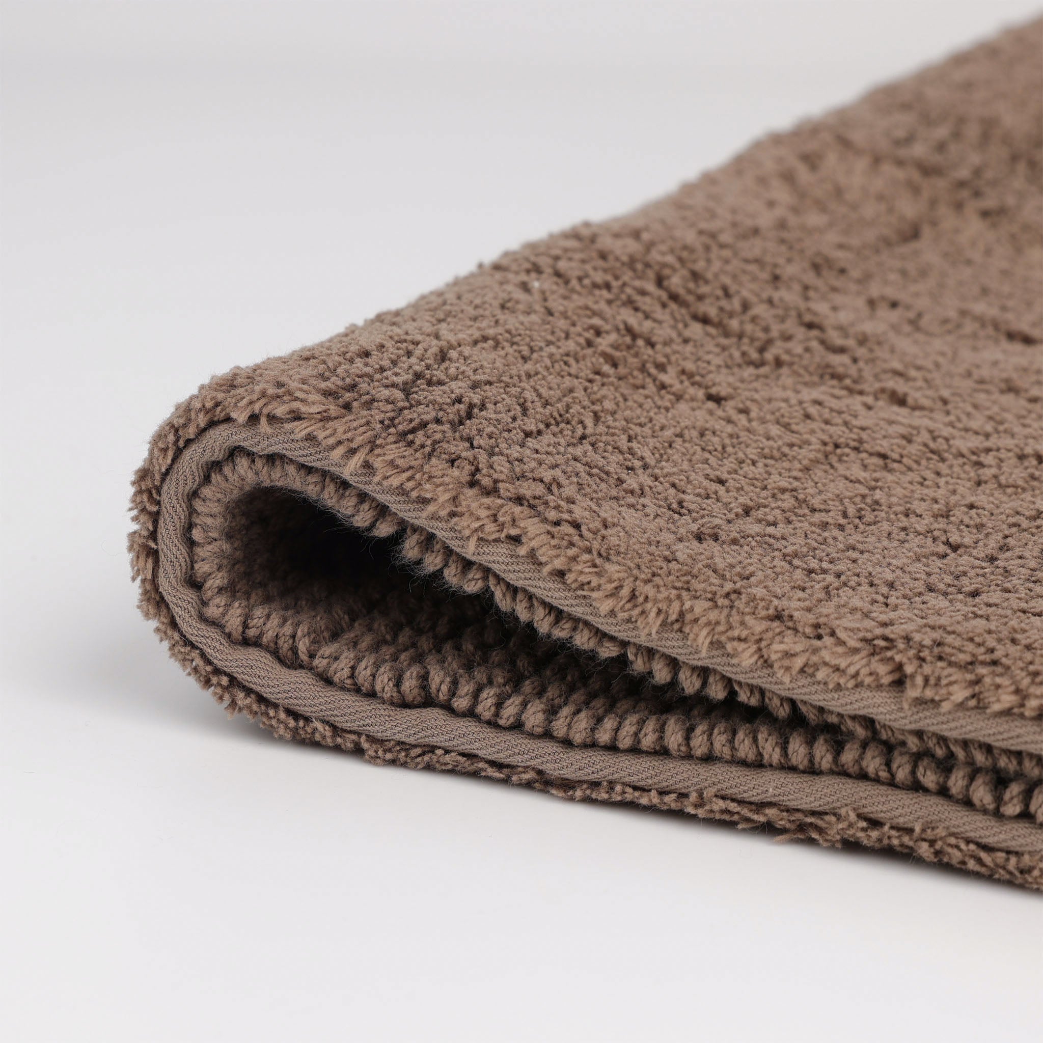 Badteppich Pur von Rhomtuft-Farbton Taupe-höchste Baumwollqualität-eine Seite weiches Velours-andere Seite getuftete Schlaufen-Wellness für Zuhause