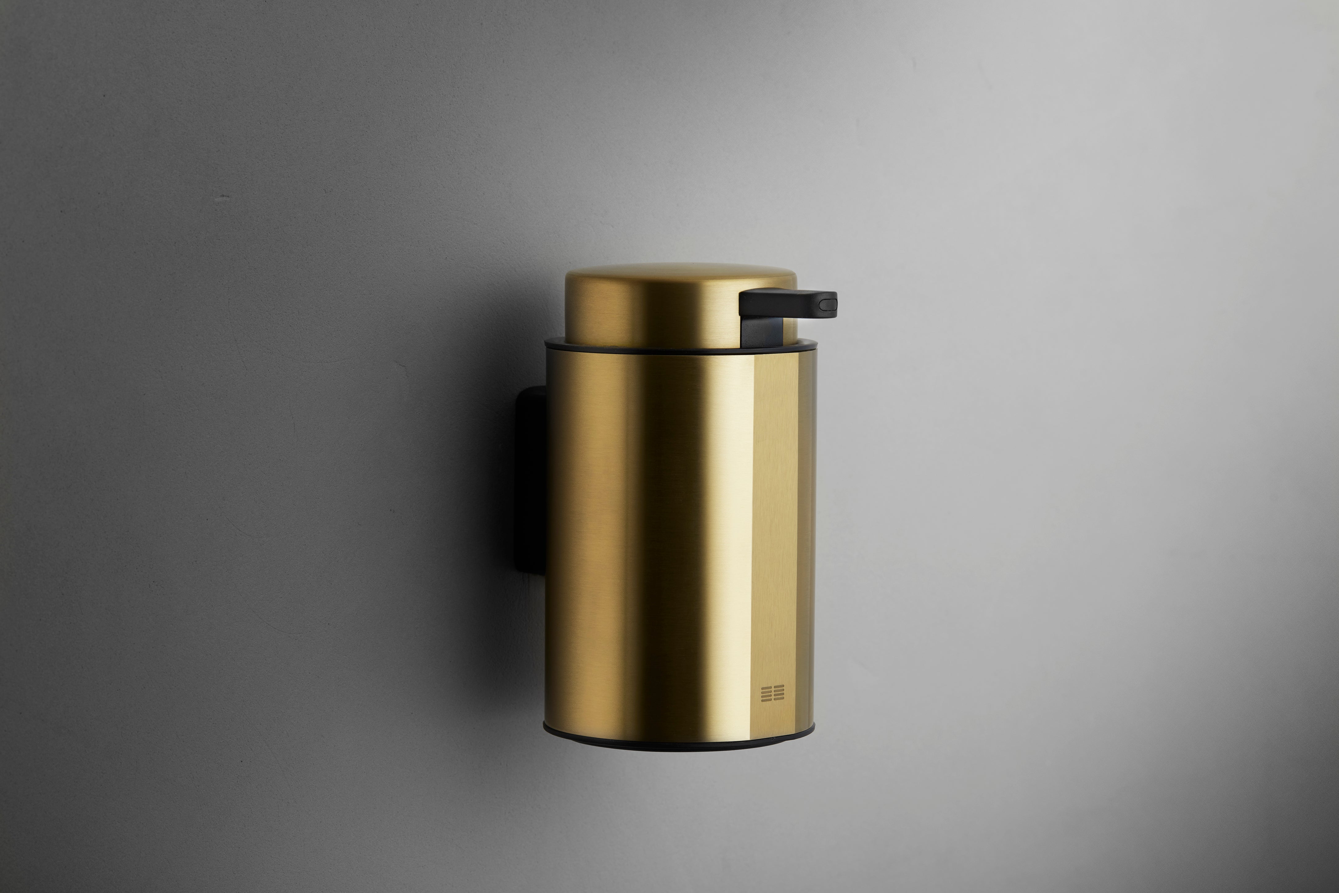 Unidrain Reframe wall soap dispenser - brushed gold