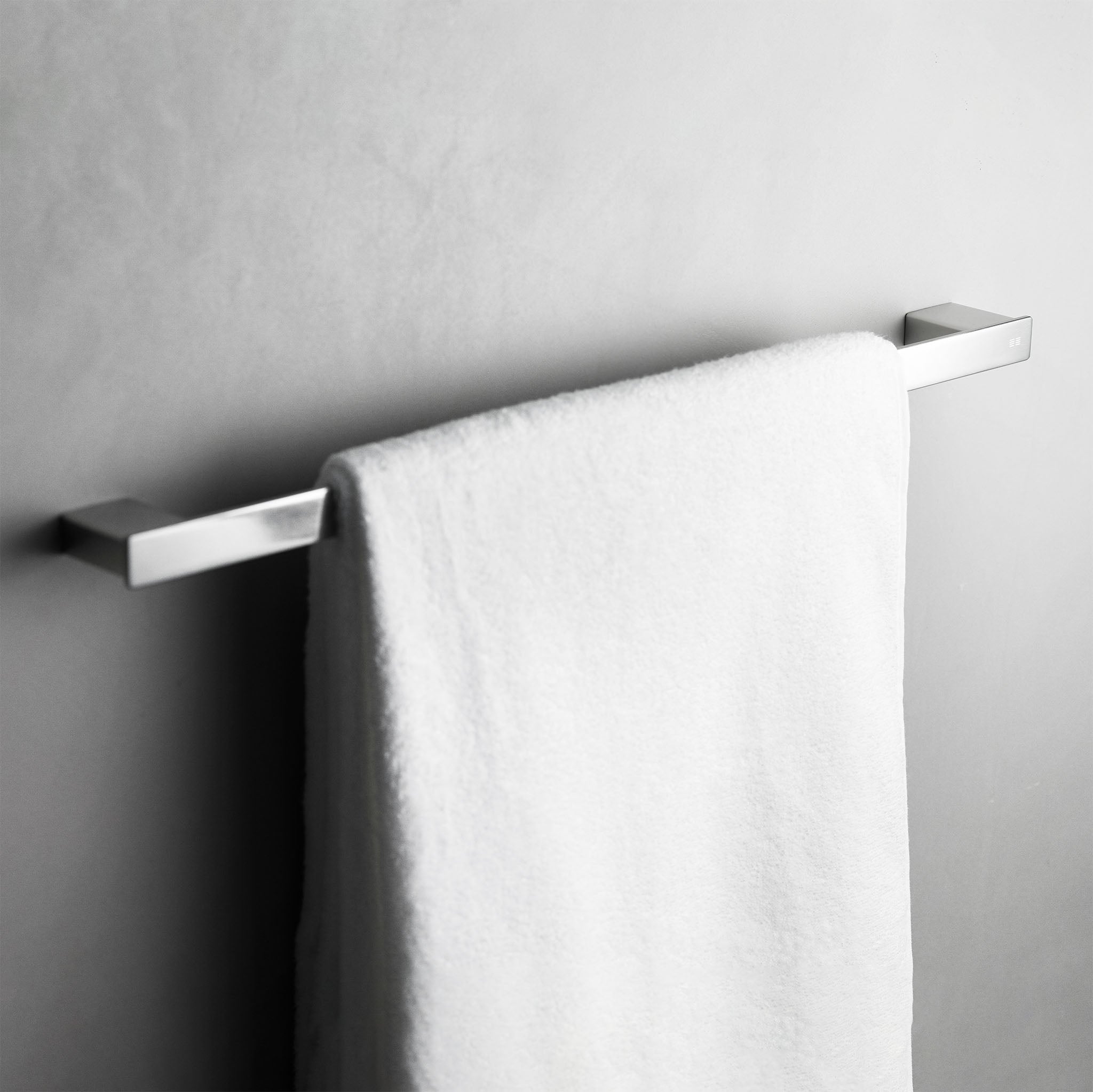 Towel bar Reframe 60cm