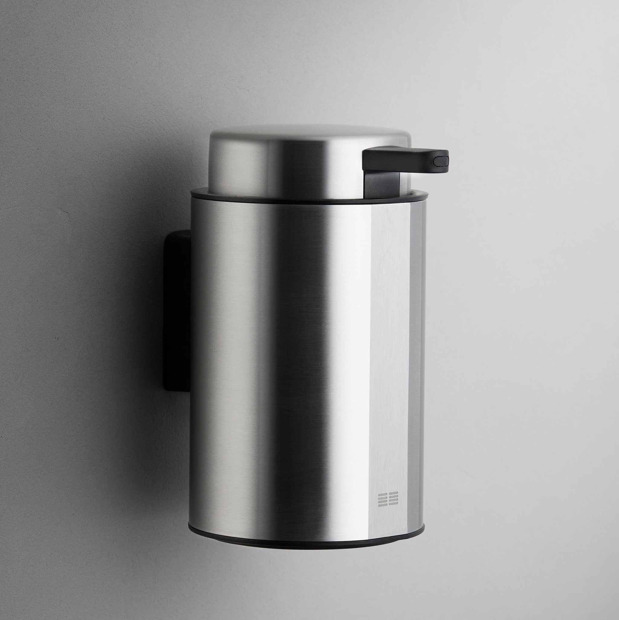 Wall soap dispenser Reframe