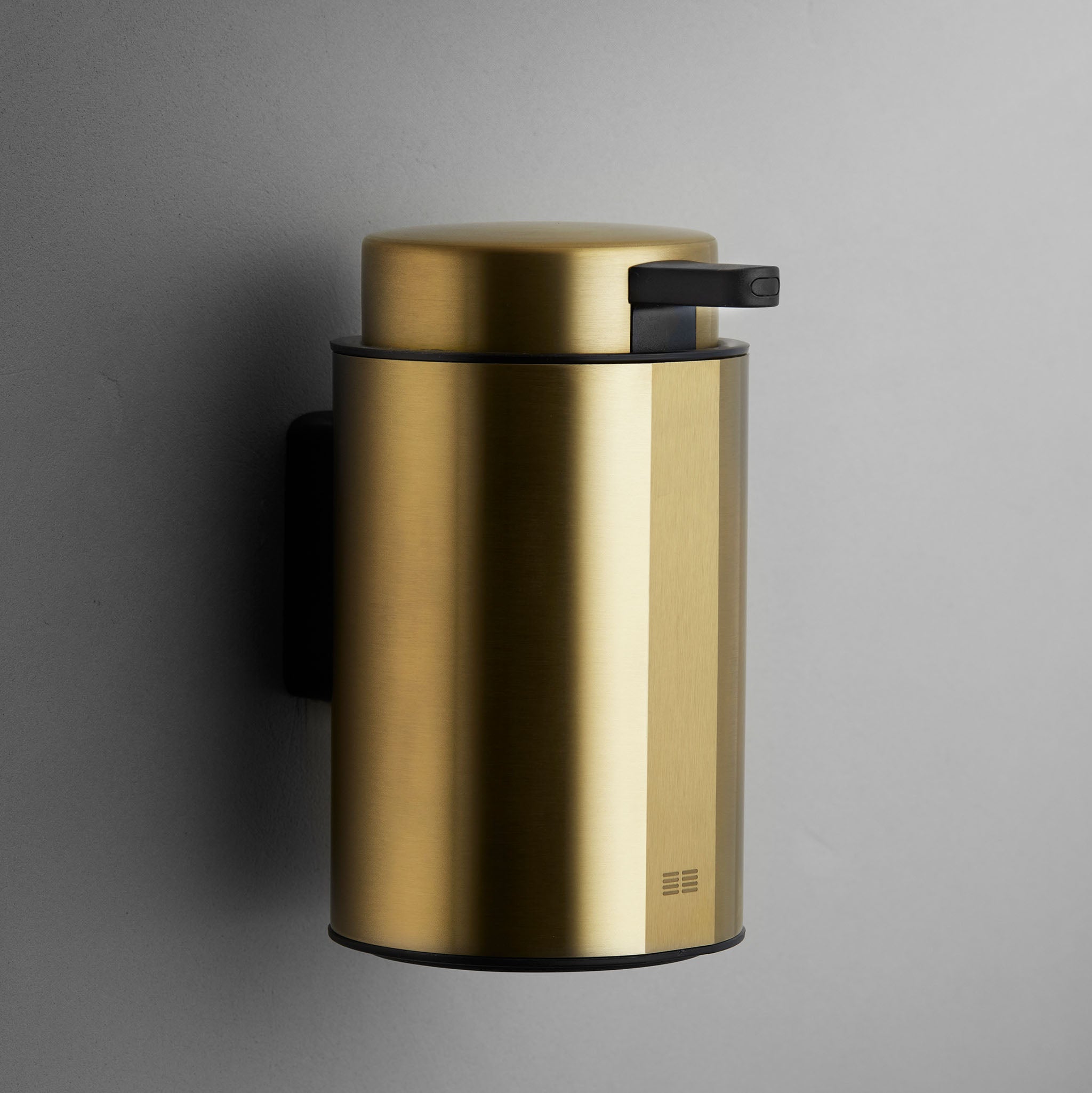 Wall soap dispenser Reframe