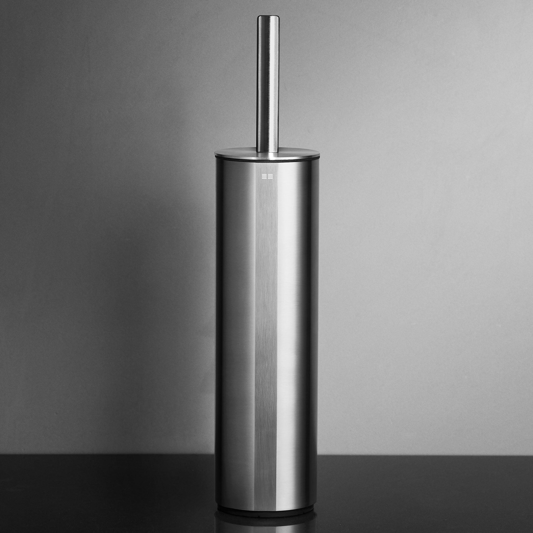 Toilet brush Reframe