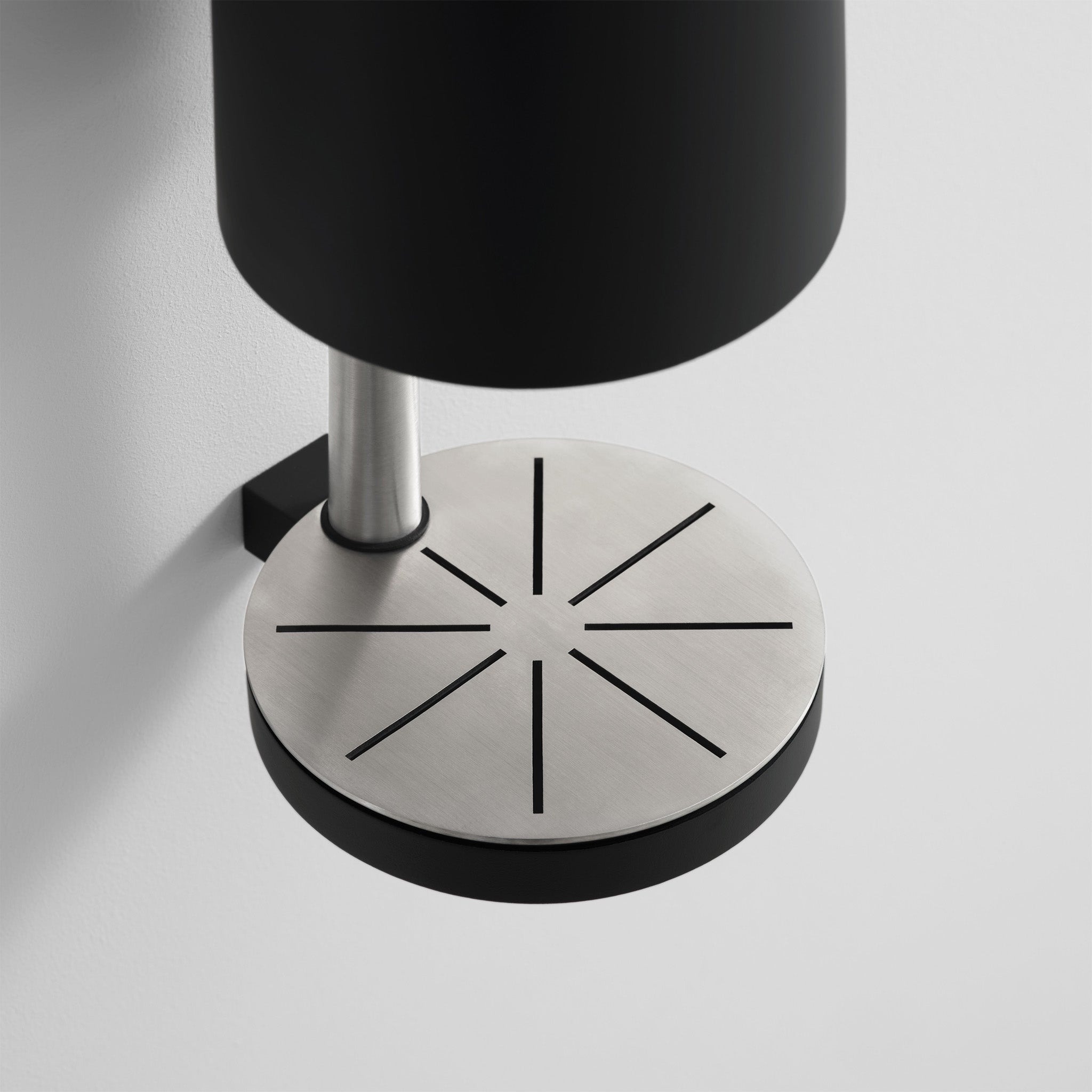Vola Desinfektionsmittel- & Seifenspender RS11