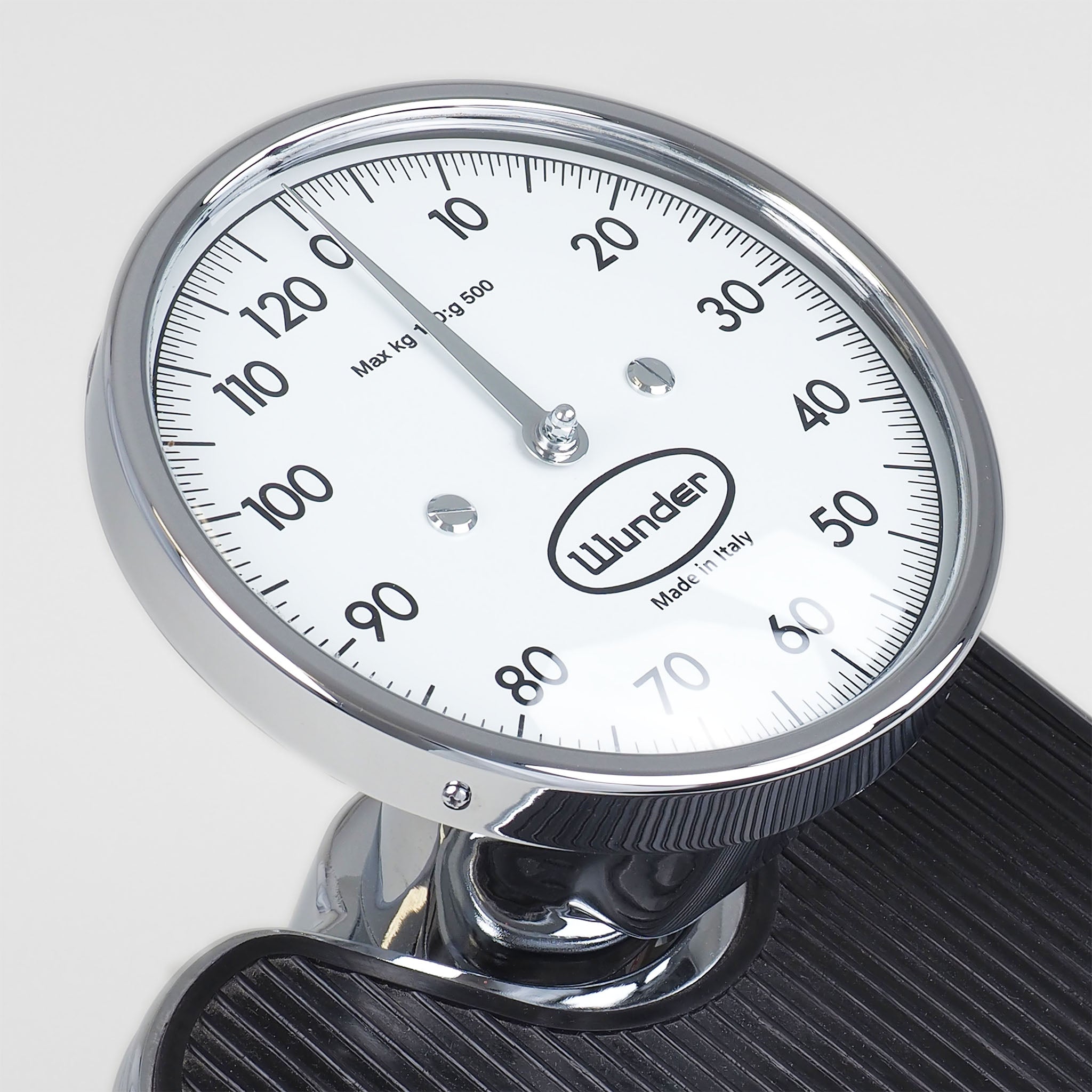 Mechanische Personenwaage von Wunder mit schwerem Chromgehäuse, präziser Anzeige und rutschfester Gummitrittfläche