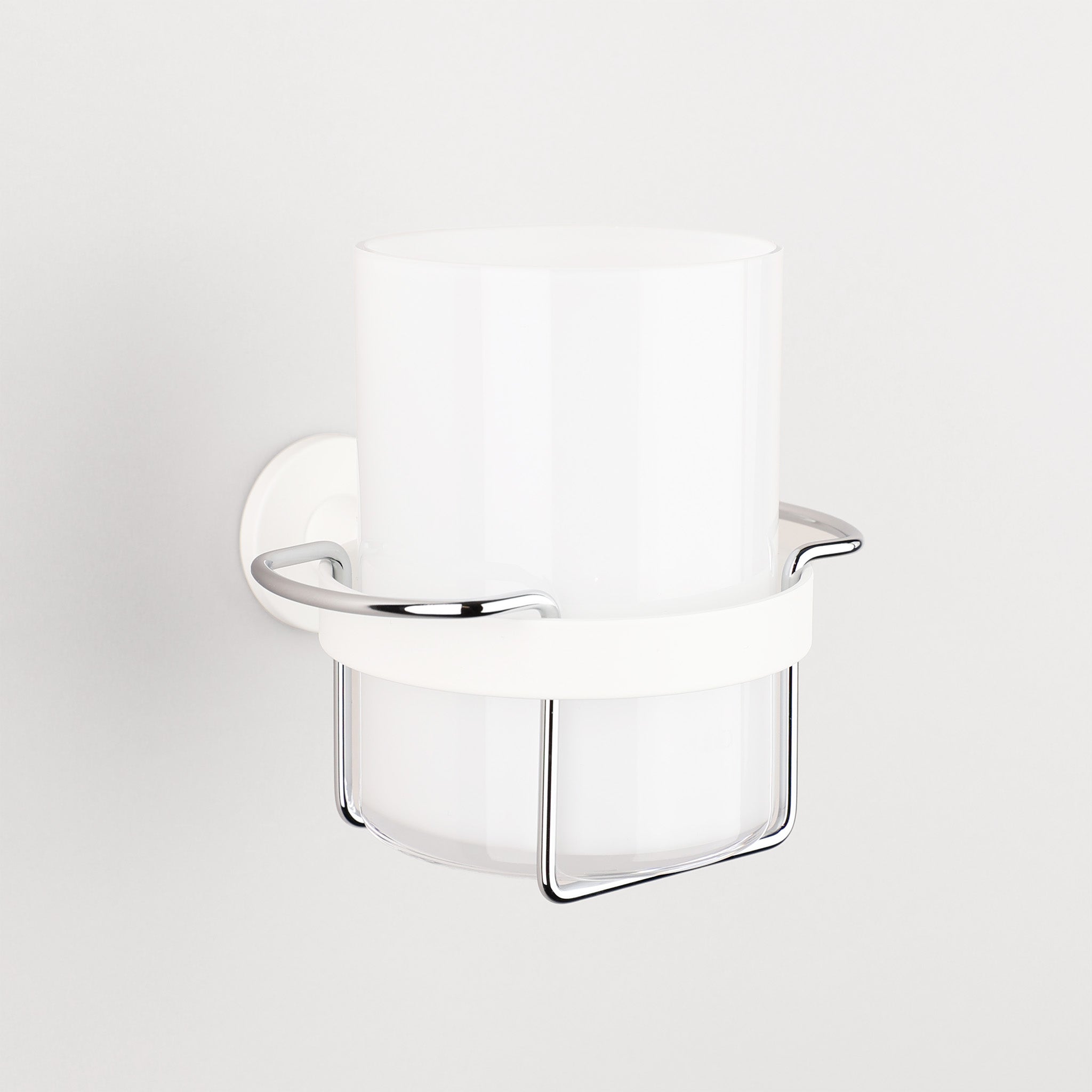 Vola Wandbecher in Weiß matt – stilvoller Zahnbürstenhalter mit Glasbecher für Bad und Gäste-WC.