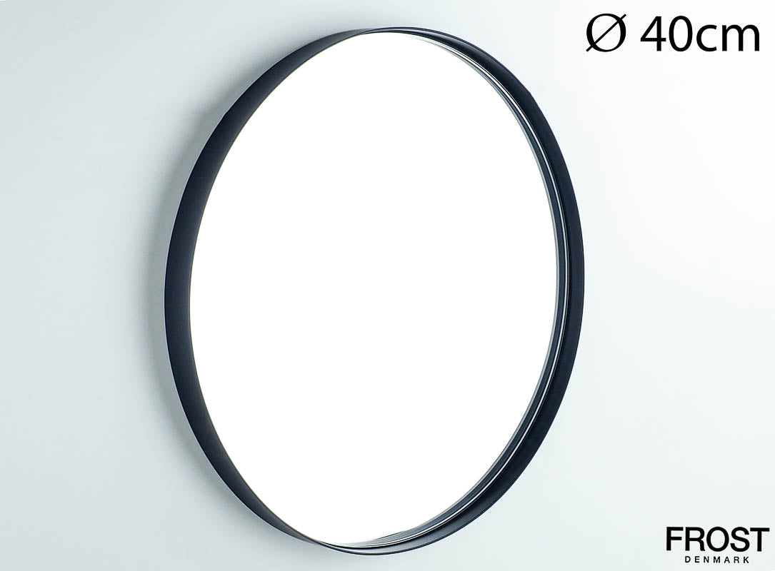 Spiegel rund, 40 cm Durchmesser mit schwarz mattem Metallrahmen.